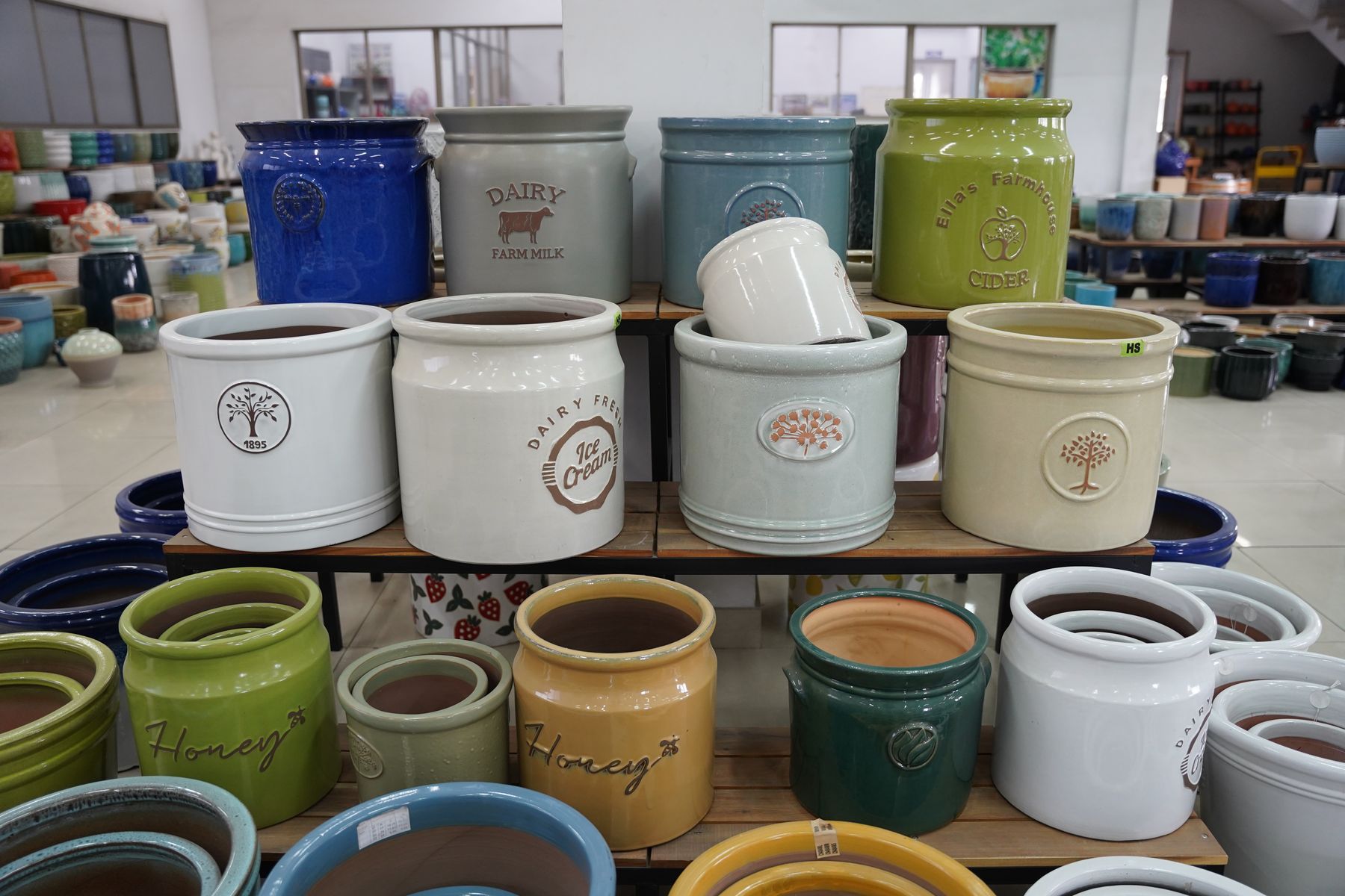 Gas Kiln example 8, Vietnamese ceramic planter