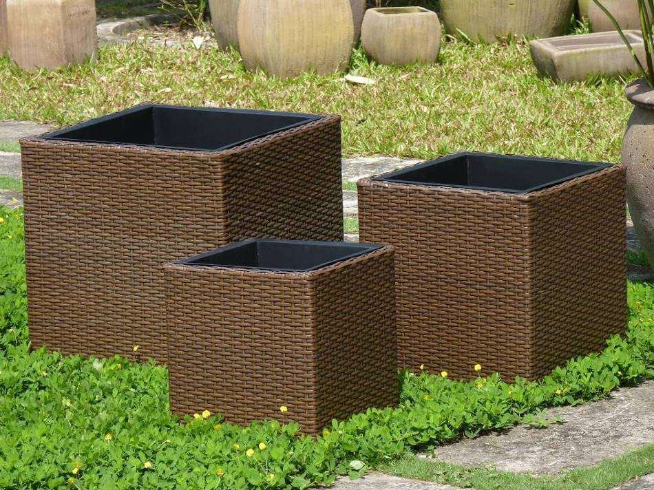 Poly Rattan example 2, Vietnamese ceramic planter